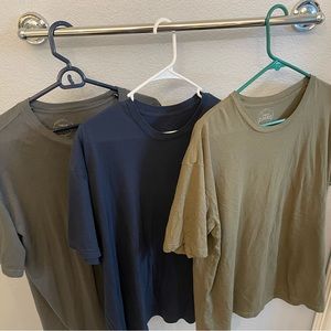 True Classic Tee bundle. Can buy each but would prefer as bundled.